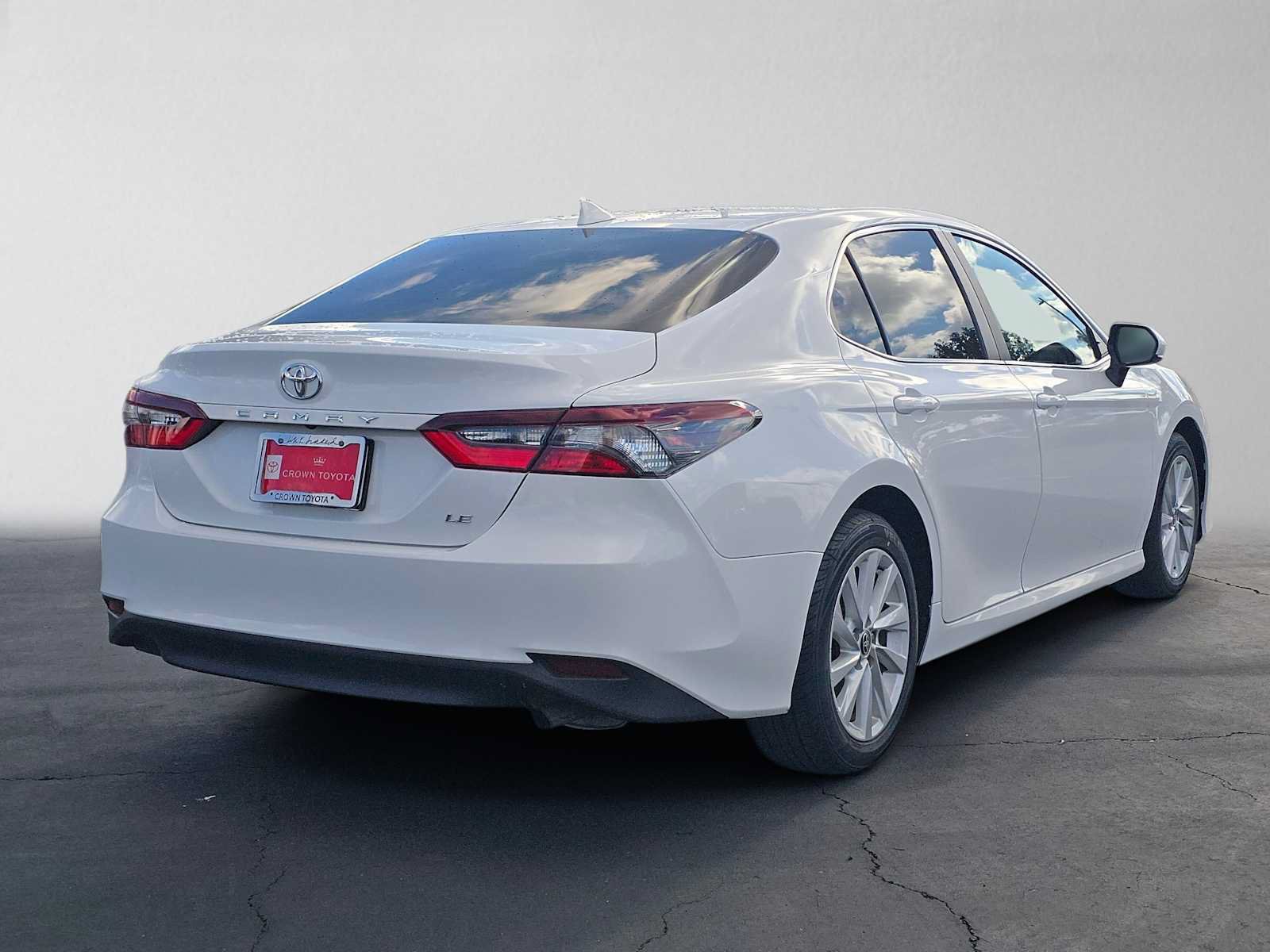 Certified 2024 Toyota Camry LE FWD image 3