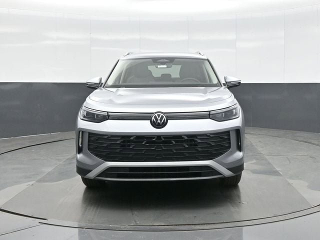 New 2026 Volkswagen Tiguan S AWD/4WD image 2