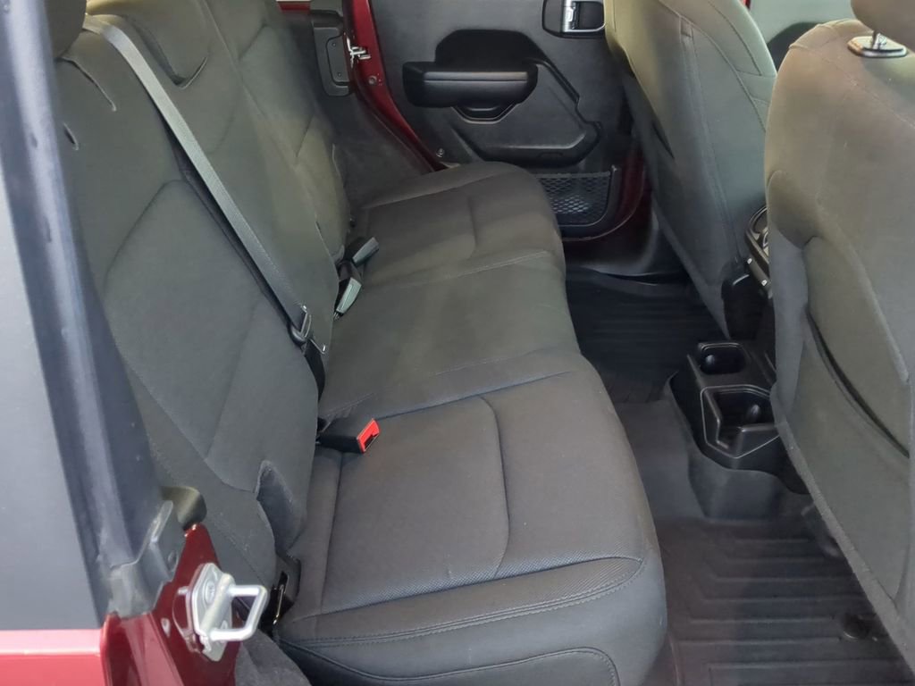 Used 2021 Jeep Wrangler Unlimited Sport image 18