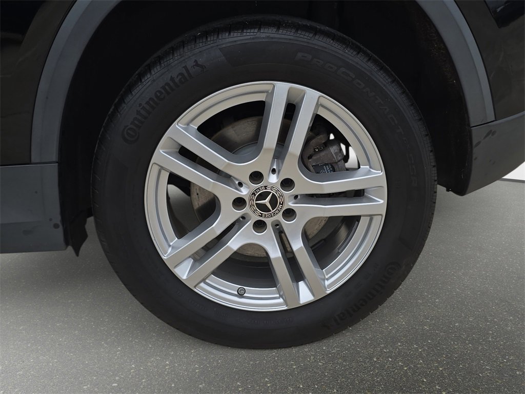 Used 2021 Mercedes-Benz GLA 250 4MATIC image 33