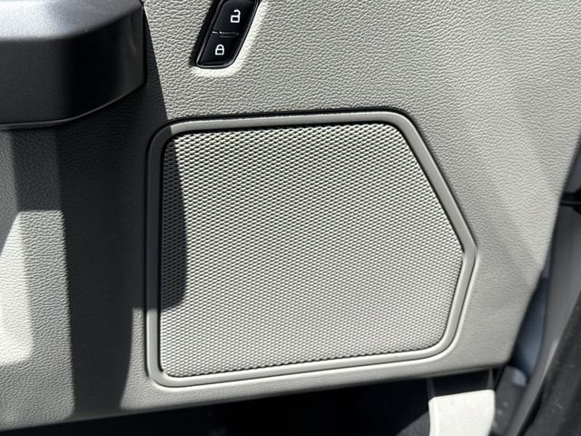 Certified 2020 Ford F150 XLT w/ Equipment Group 302A Luxury image 31