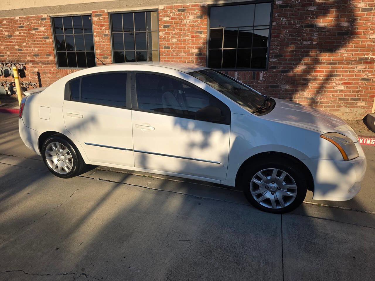 Used 2011 Nissan Sentra 2.0 S image 7
