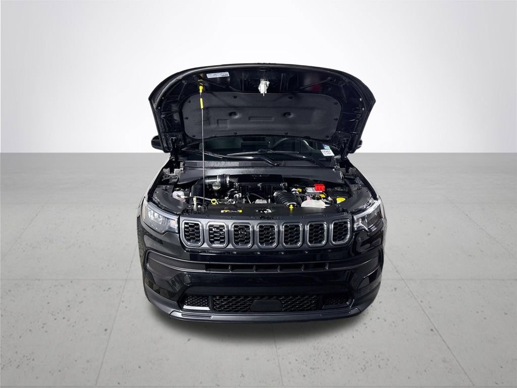 Used 2024 Jeep Compass Sport AWD/4WD image 21