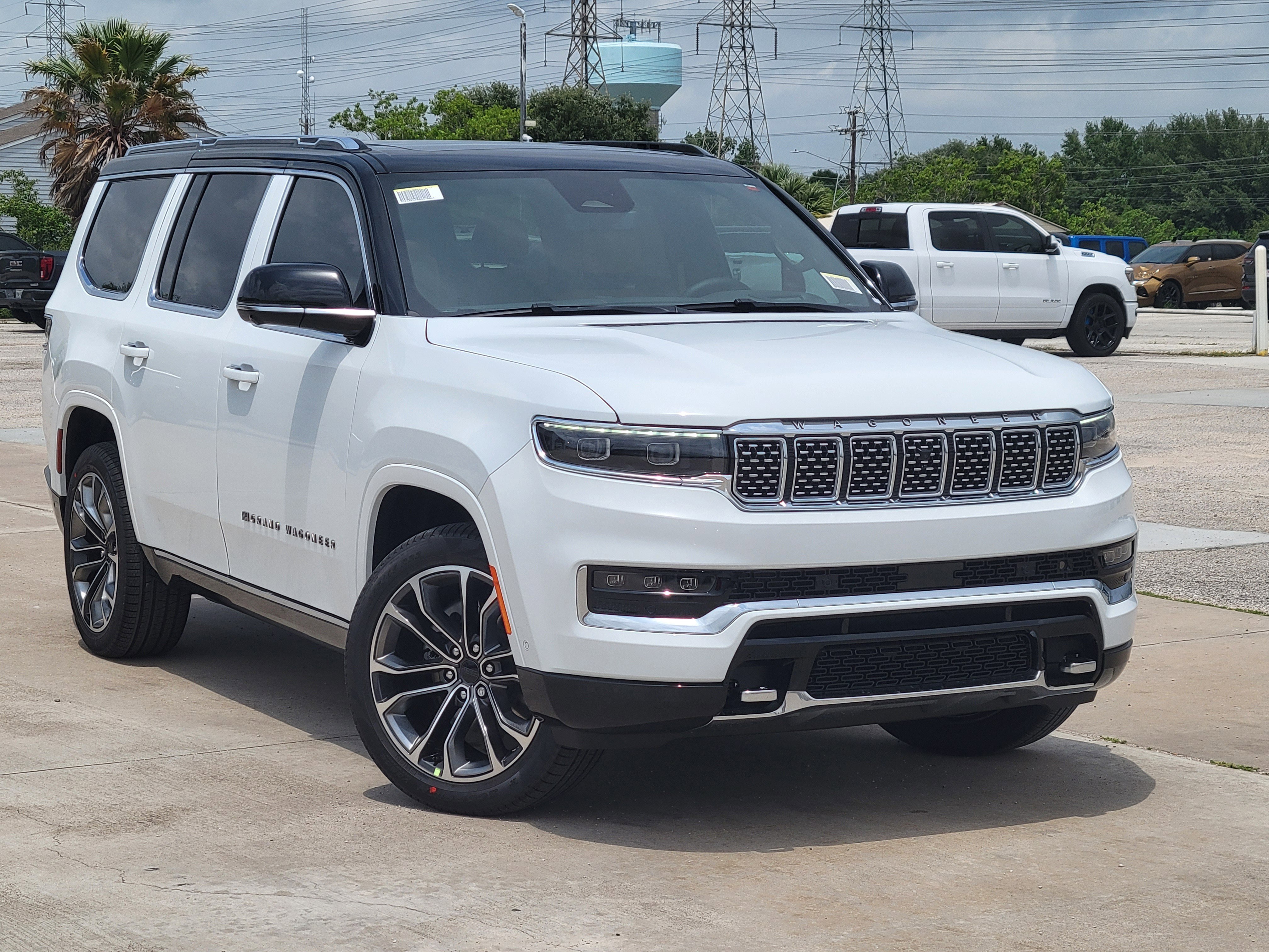 New 2025 Jeep Grand Wagoneer Series III w/ Rear Seat Video Group 1 image 2