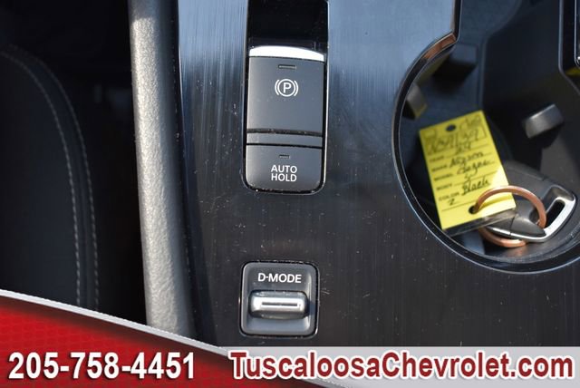 Used 2024 Nissan Rogue S image 34