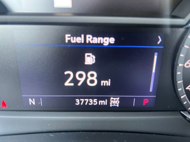 Certified 2021 Cadillac XT4 Premium Luxury w/ Driver Assist Package image 23