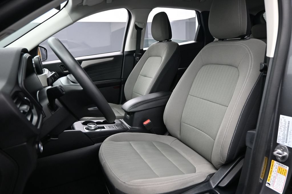 Used 2022 Ford Escape S AWD/4WD image 13