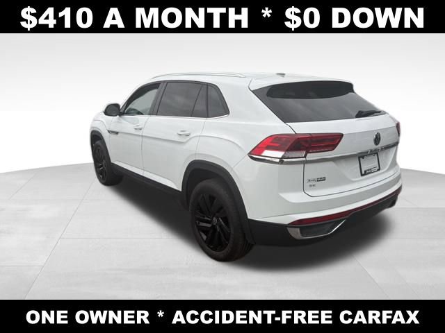 Used 2023 Volkswagen Atlas Cross Sport SE w/ Black Wheel Package image 3