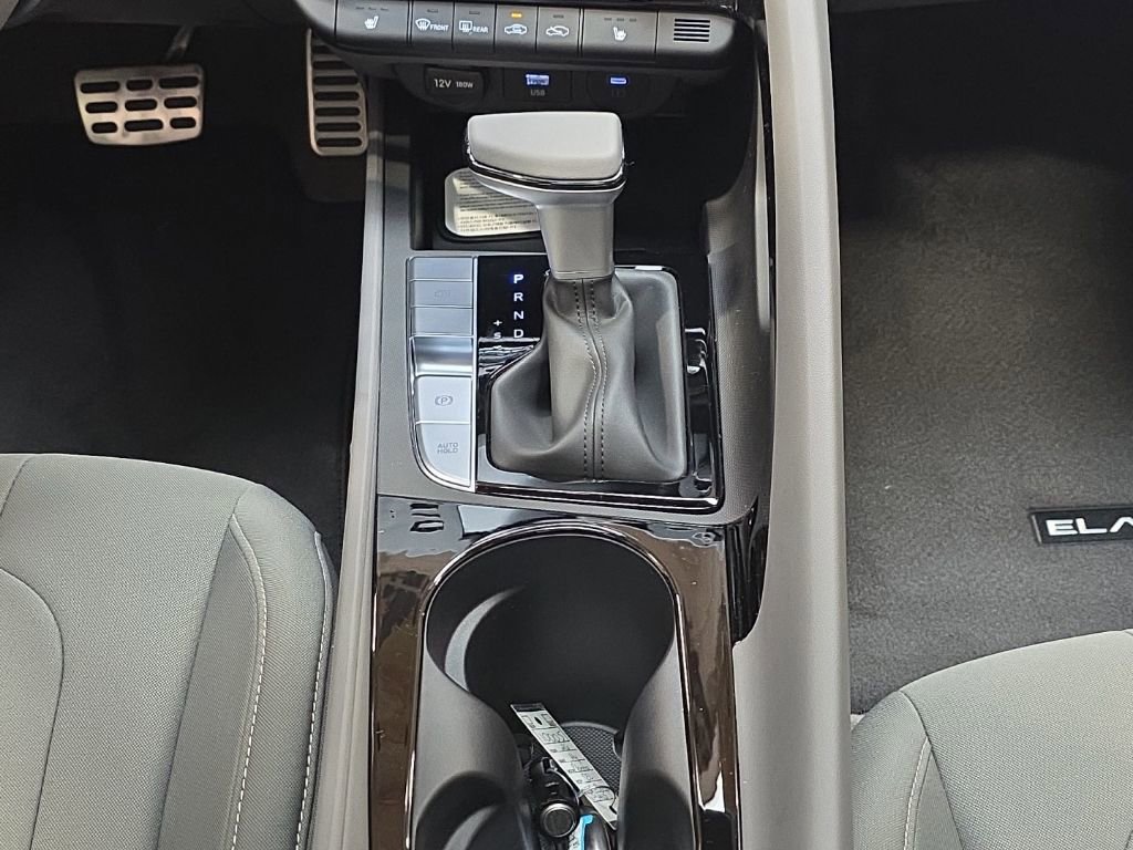 New 2026 Hyundai Elantra SEL Sport Premium FWD image 19