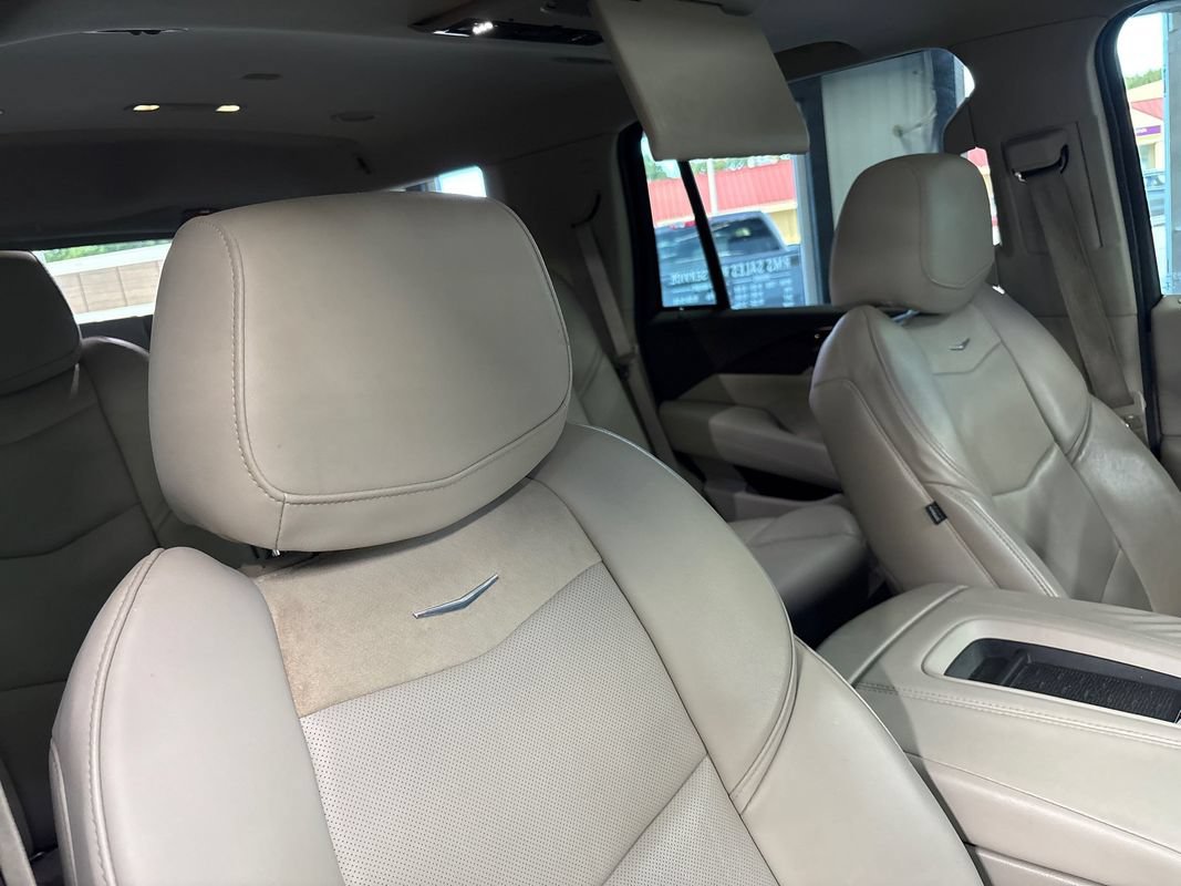 Used 2016 Cadillac Escalade Premium AWD/4WD image 38