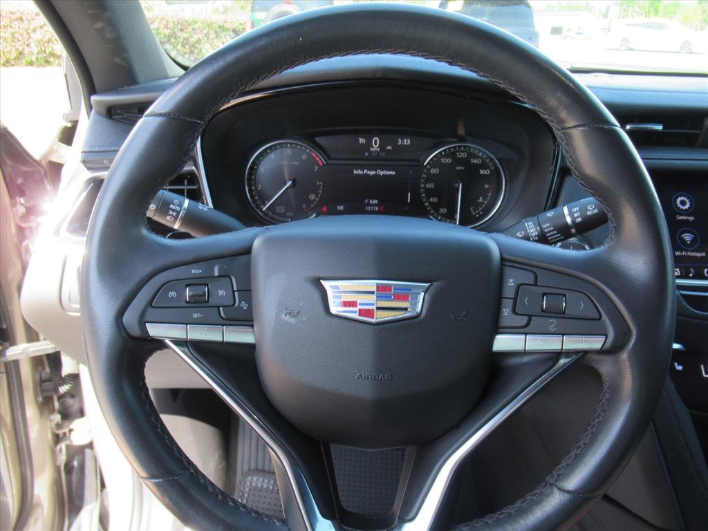 Used 2022 Cadillac XT6 Luxury image 23