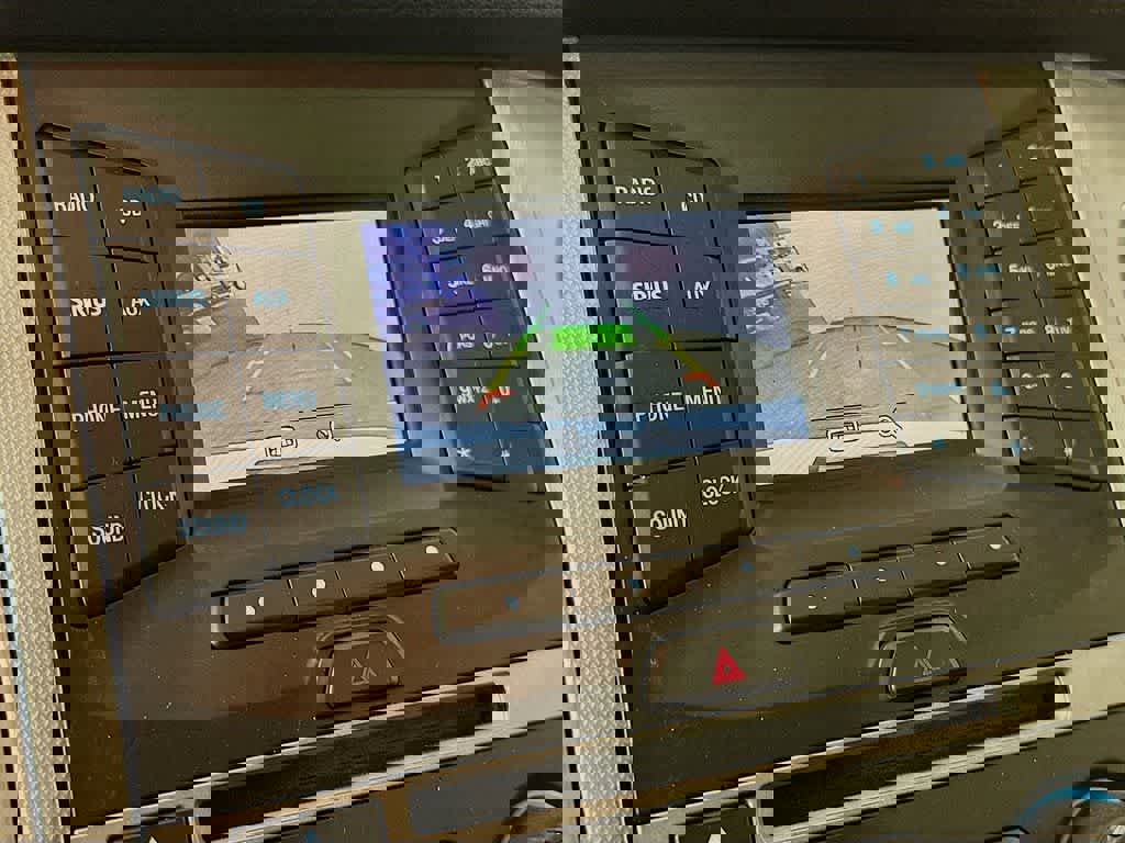 Used 2017 Ford Expedition XLT image 28