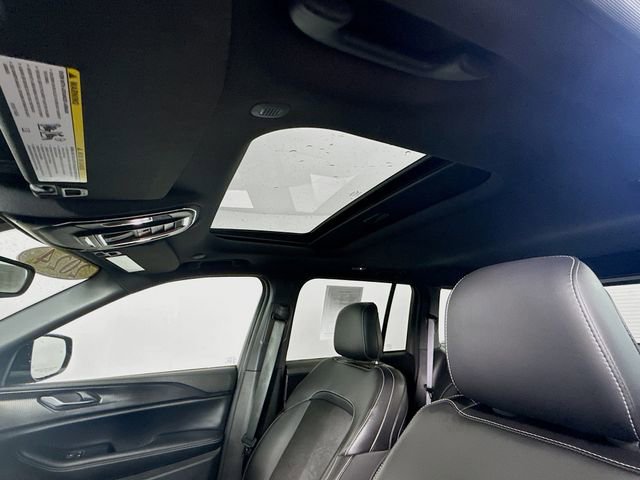 Used 2024 Jeep Grand Cherokee Altitude image 21