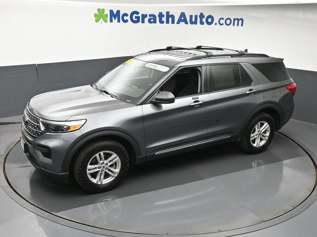 Used 2023 Ford Explorer XLT AWD/4WD image 23