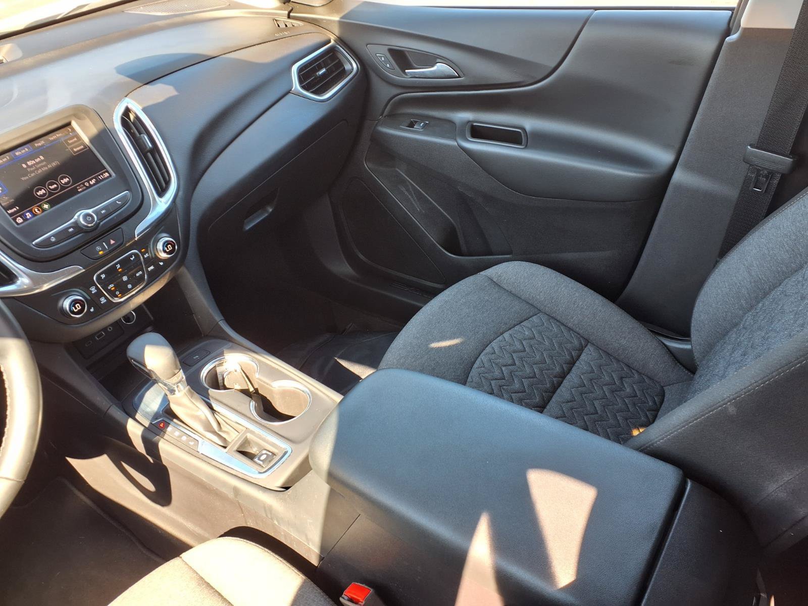 Used 2024 Chevrolet Equinox LT FWD image 11