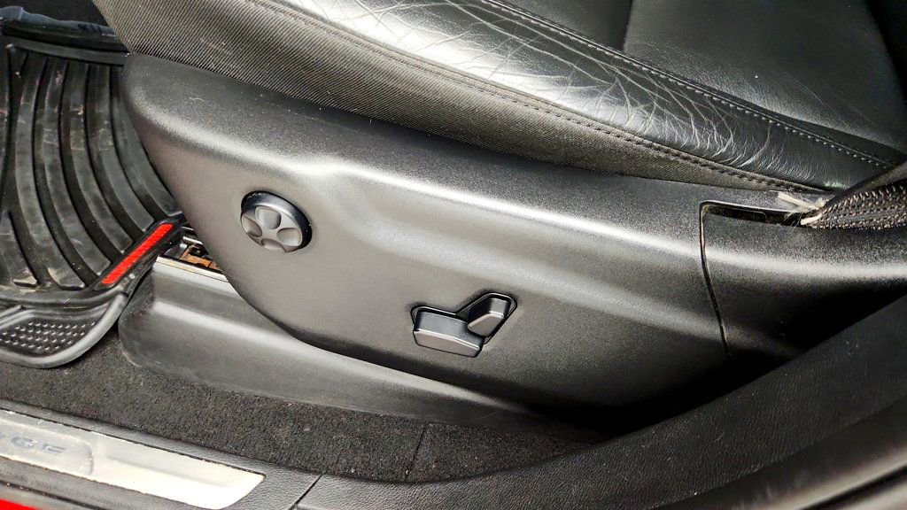 Used 2020 Dodge Durango GT image 12