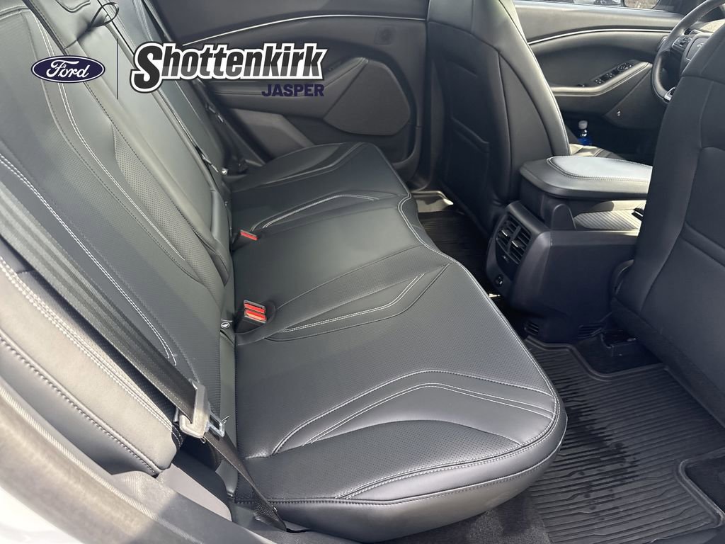 Used 2023 Ford Mustang Mach-E Premium image 15