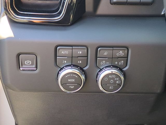 New 2026 GMC Sierra 1500 AT4 w/ AT4 Premium Package AWD/4WD image 19