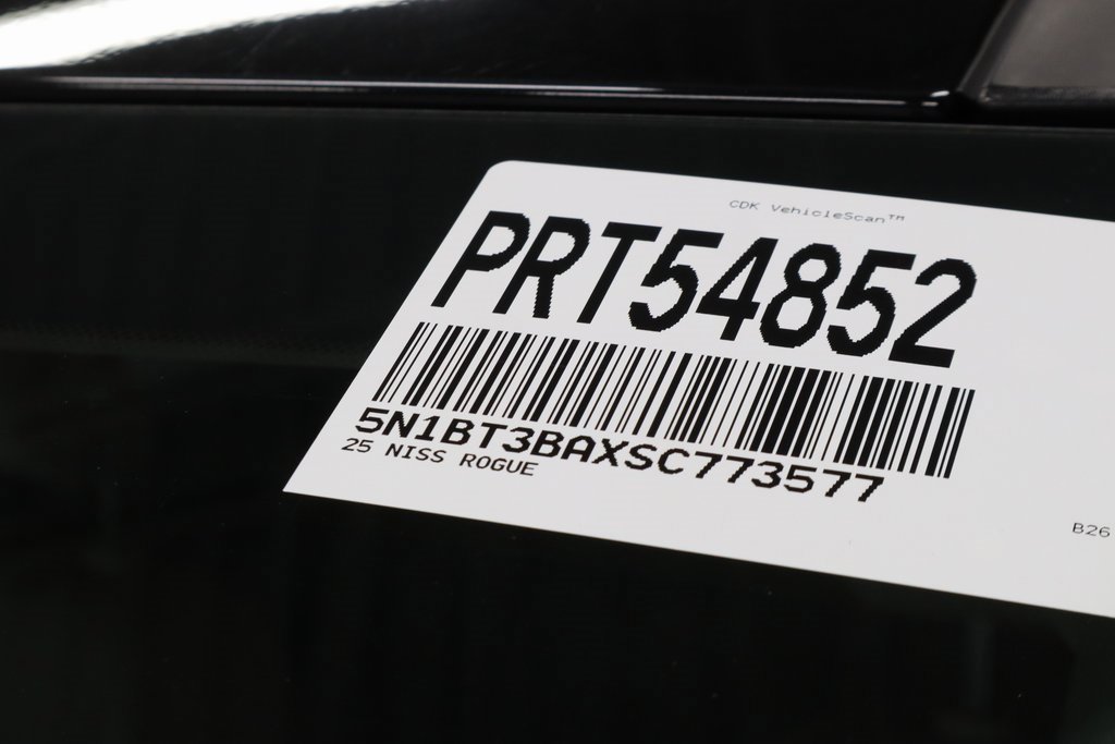 Certified 2025 Nissan Rogue SV image 33
