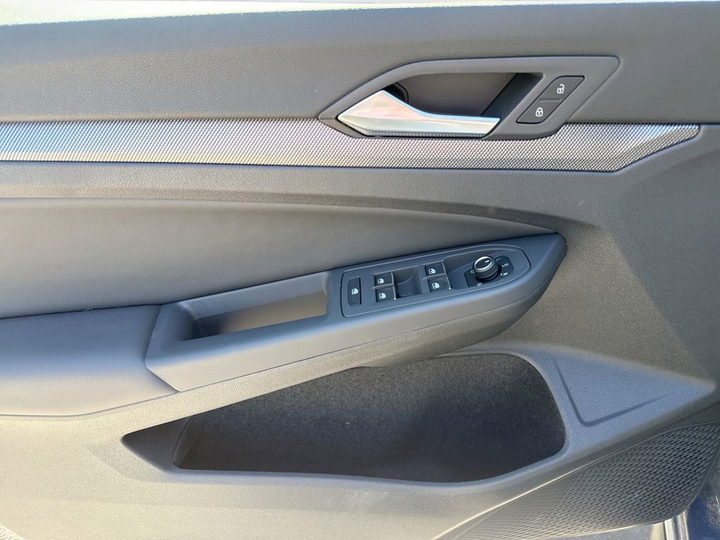 New 2026 Volkswagen GTI SE FWD image 15