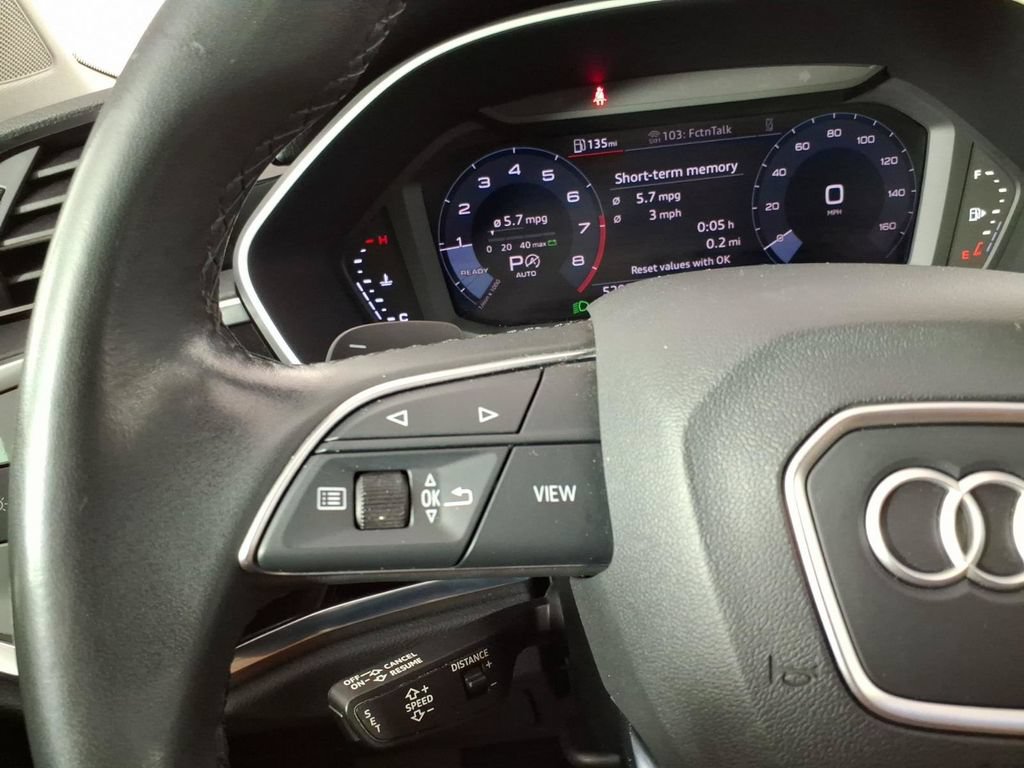 Used 2023 Audi Q3 2.0T Premium Plus AWD/4WD image 17