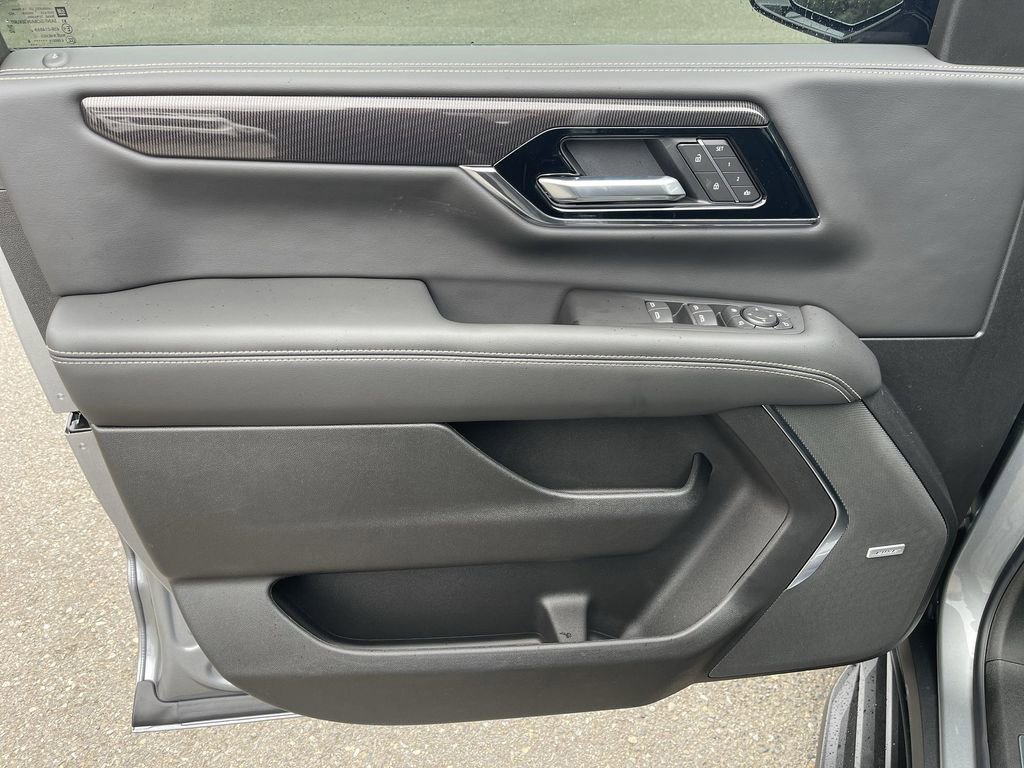 New 2026 GMC Yukon XL Elevation w/ Elevation Premium Package image 23
