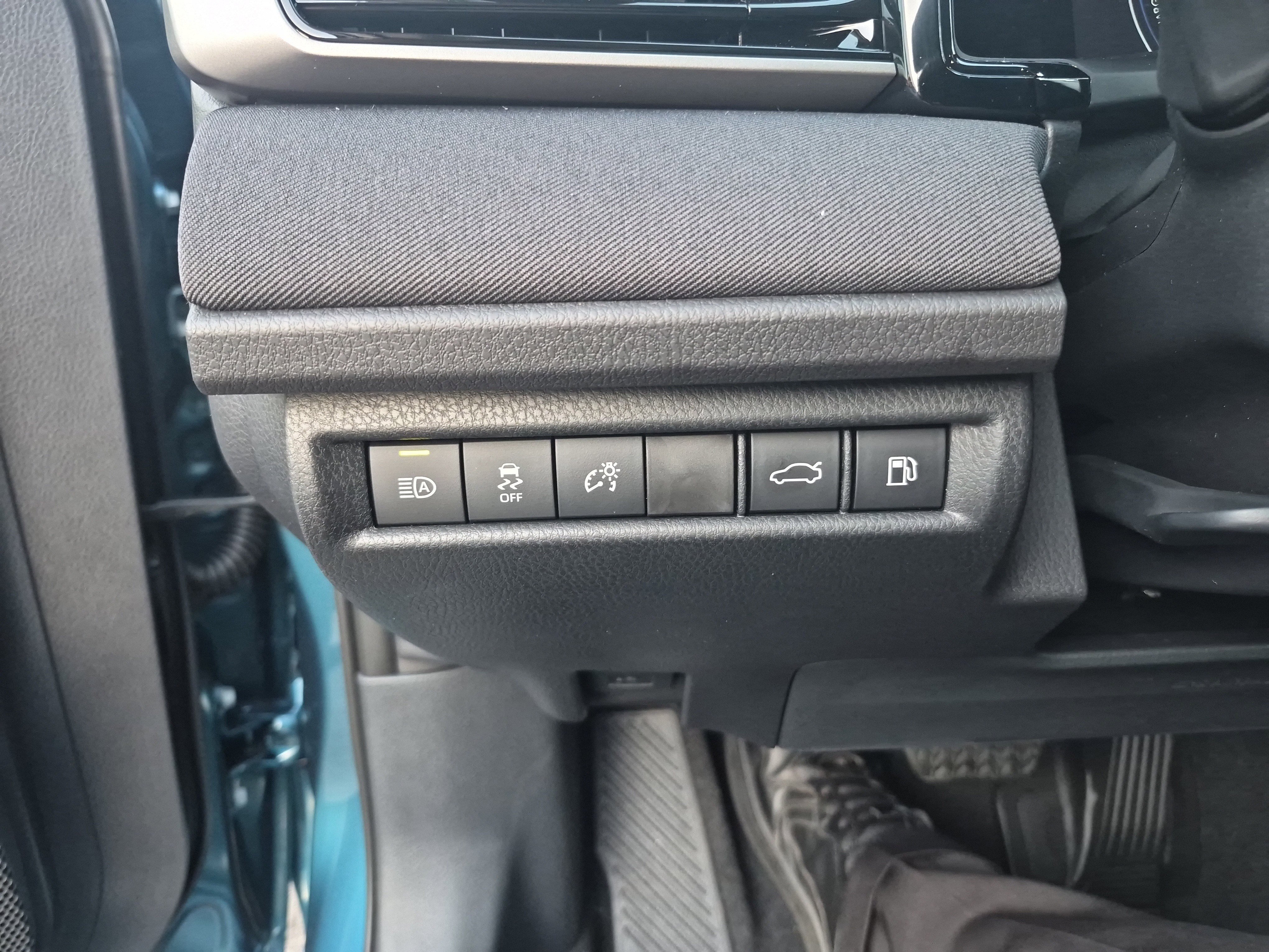 Used 2026 Toyota Camry LE image 20