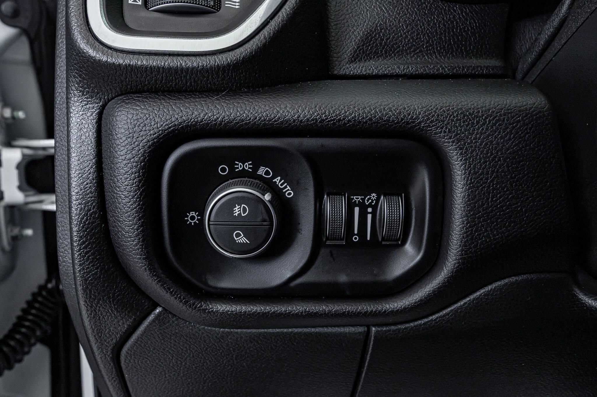 Used 2024 RAM 3500 Laramie w/ Night Edition AWD/4WD image 15