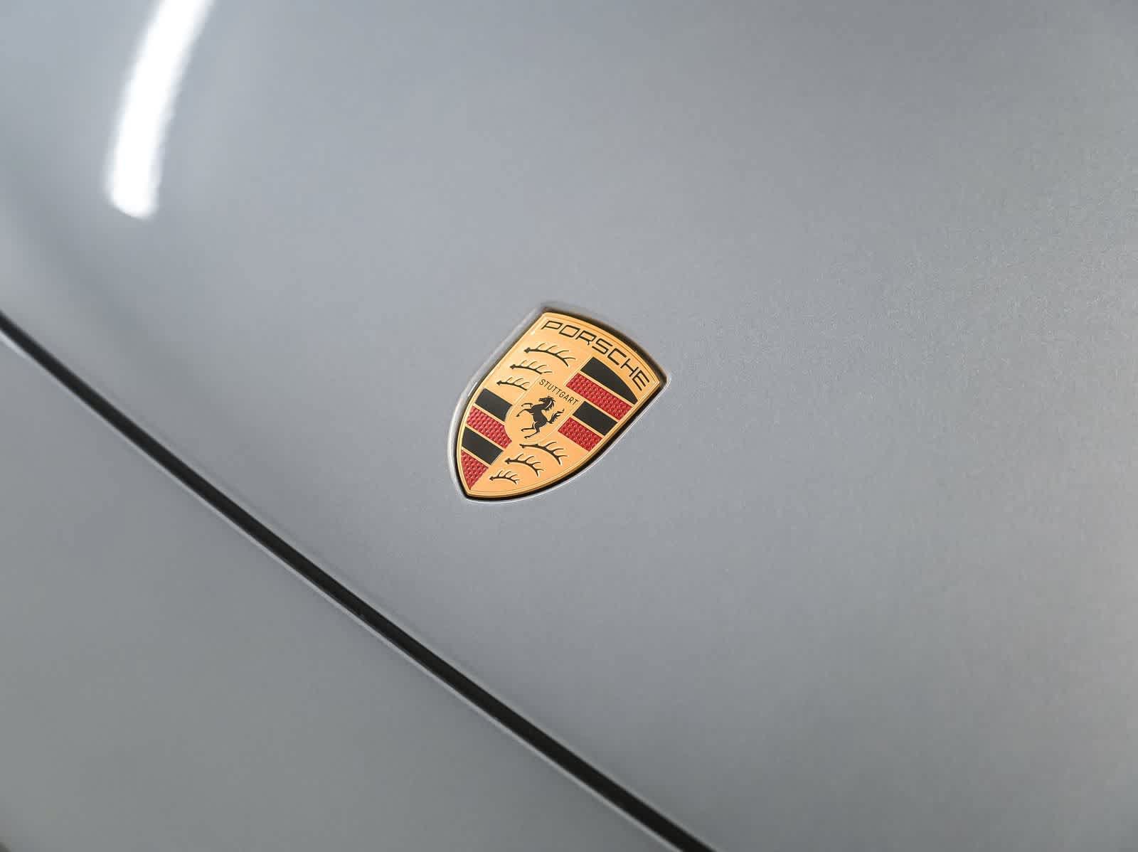 New 2026 Porsche Cayenne Electric AWD/4WD image 12