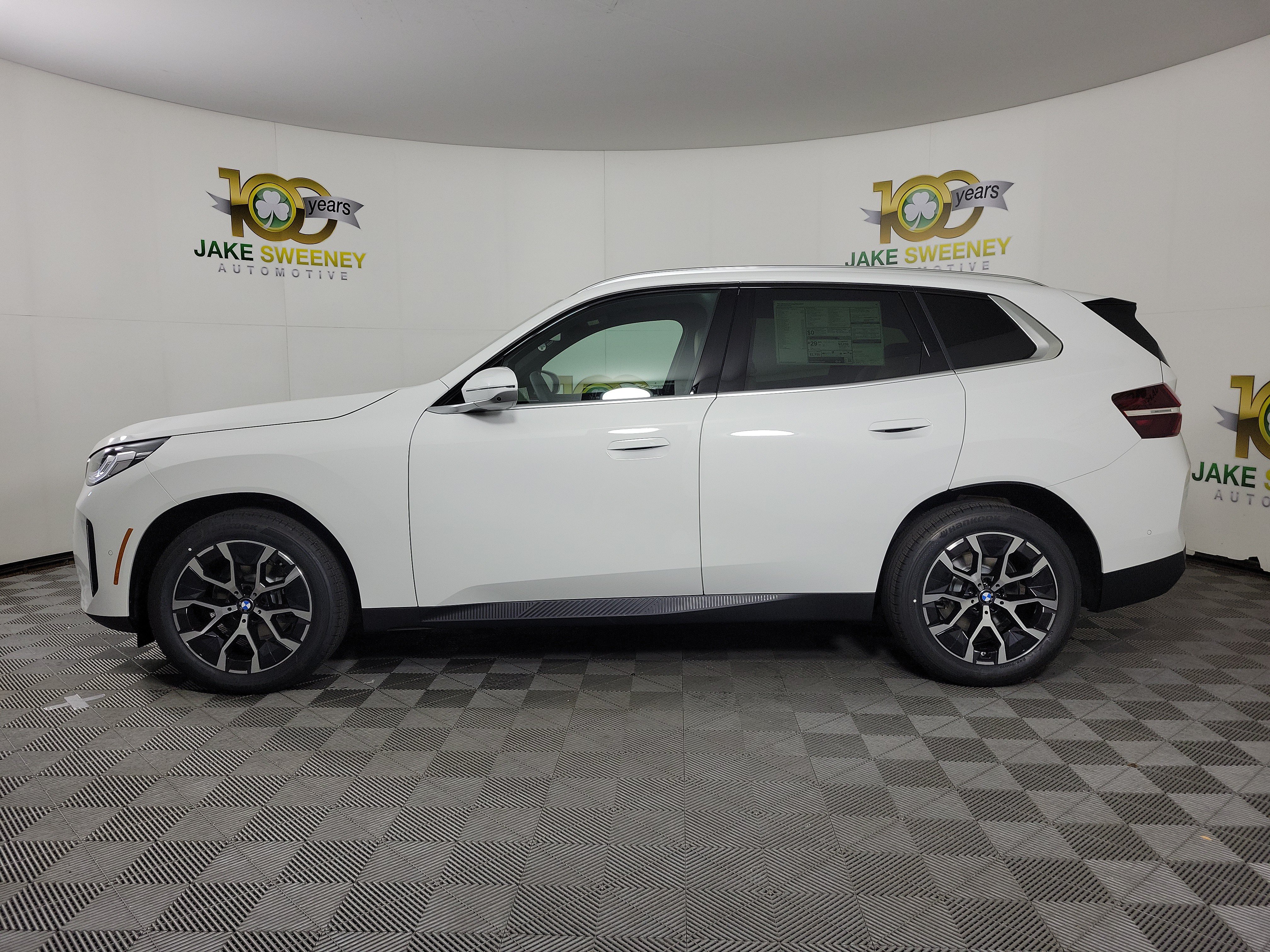 Used 2026 BMW X3 xDrive30i w/ Premium Package AWD/4WD image 4