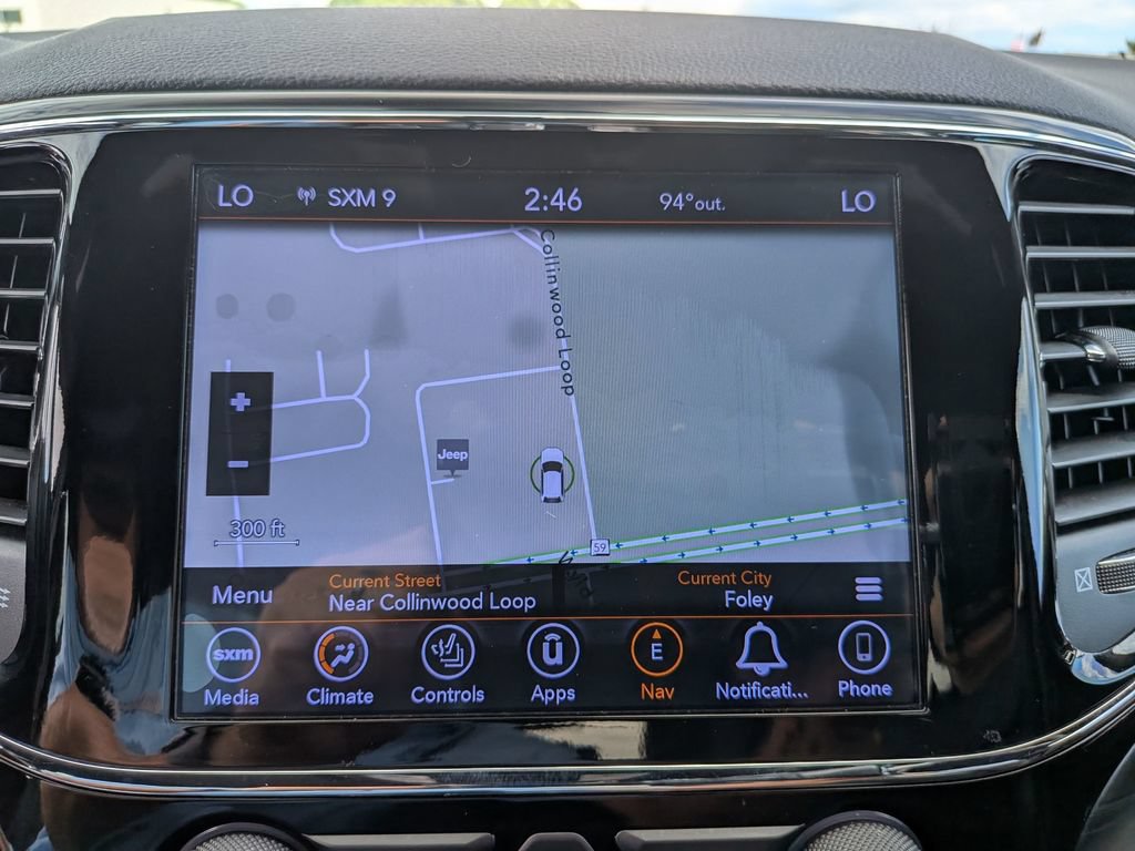 Used 2019 Jeep Grand Cherokee Altitude RWD image 23