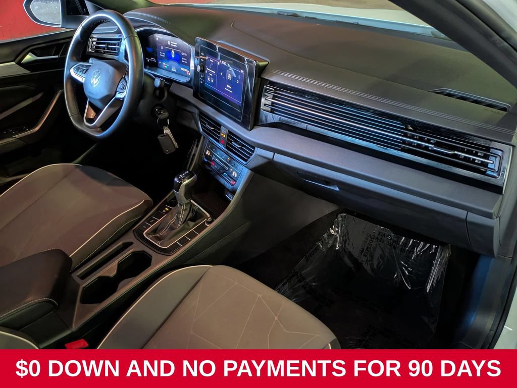 Used 2025 Volkswagen Jetta Sport FWD image 29