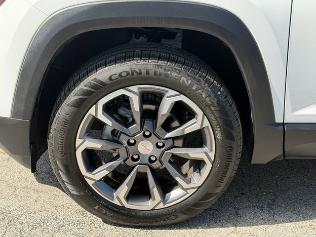 Used 2026 GMC Terrain Elevation w/ Elevation Premium Package FWD image 12