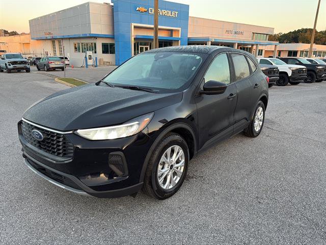Used 2025 Ford Escape Active FWD image 3
