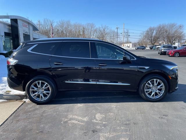 Used 2023 Buick Enclave Essence w/ Experience Buick Package image 7