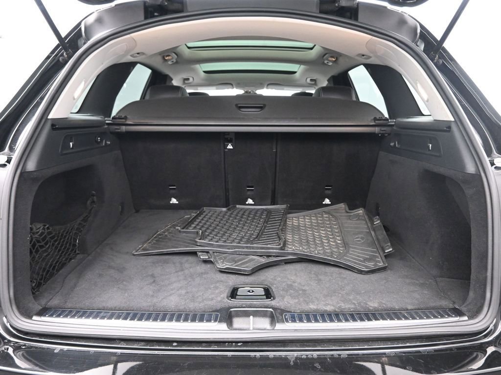 Used 2017 Mercedes-Benz GLC 300 4MATIC image 31