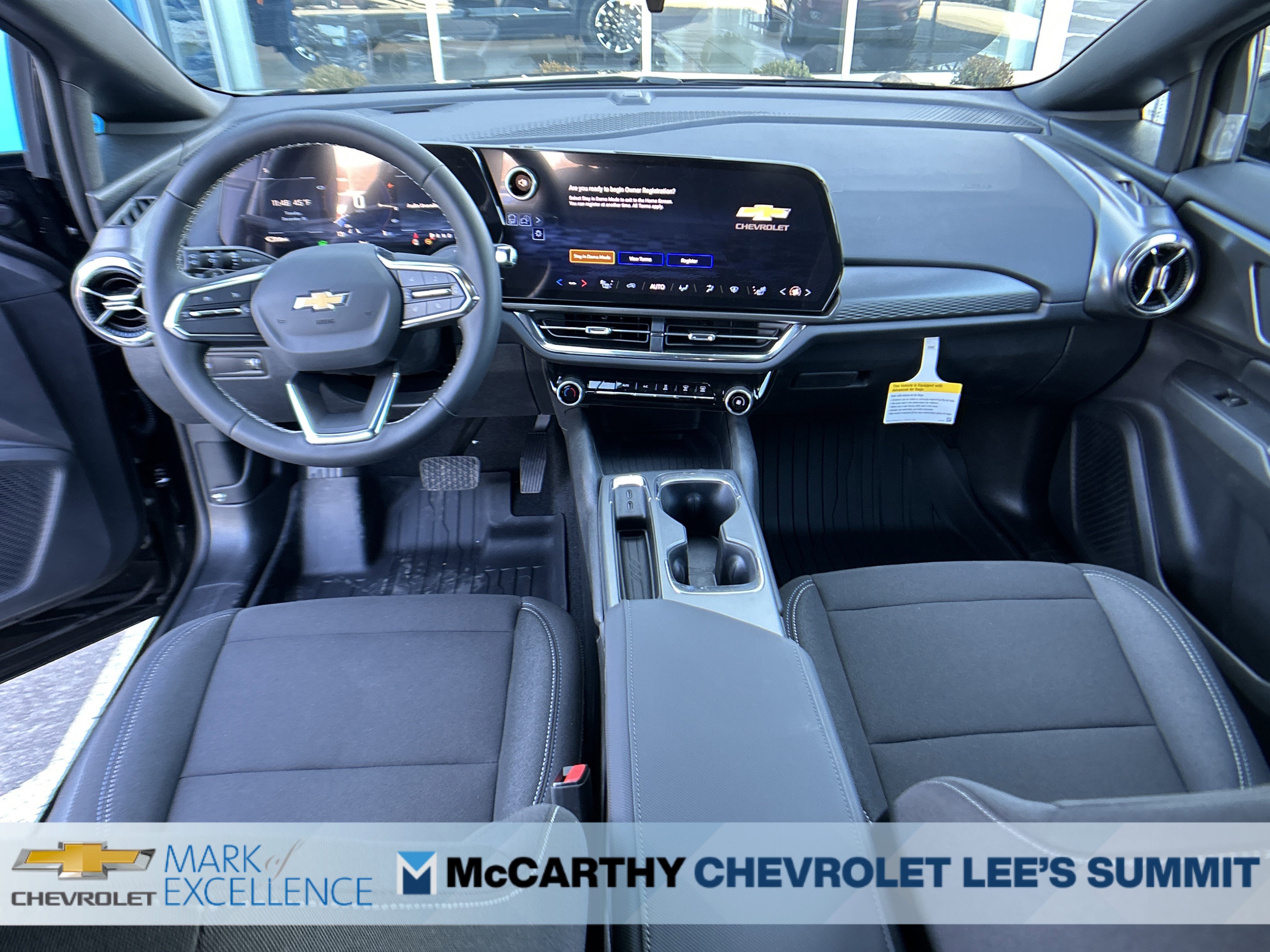 New 2026 Chevrolet Equinox EV LT w/ Comfort Package AWD/4WD image 13