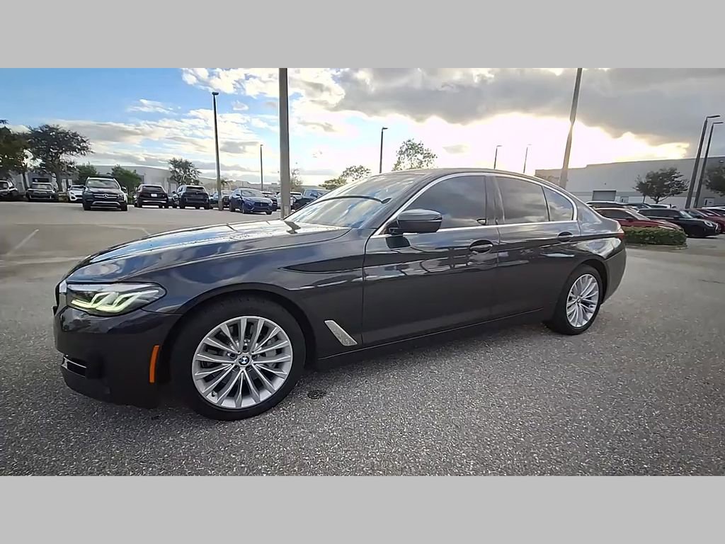 Used 2023 BMW 530i w/ Premium Package image 38