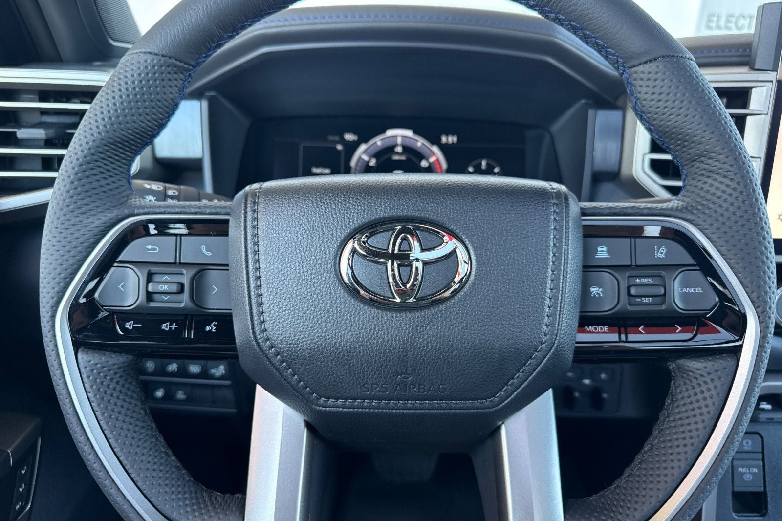 New 2026 Toyota Tundra Platinum AWD/4WD image 26