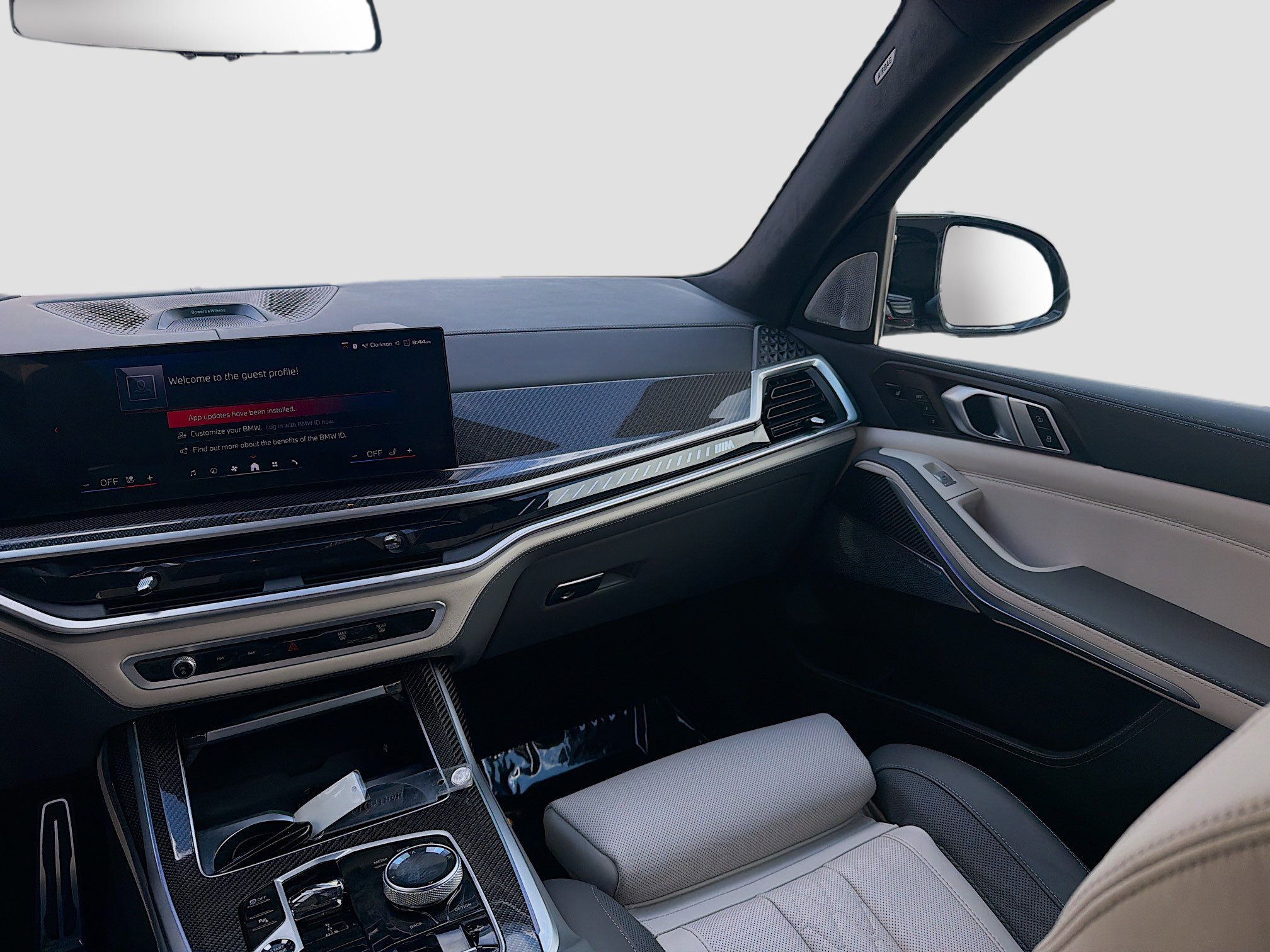 Used 2025 BMW X7 M60i AWD/4WD image 19