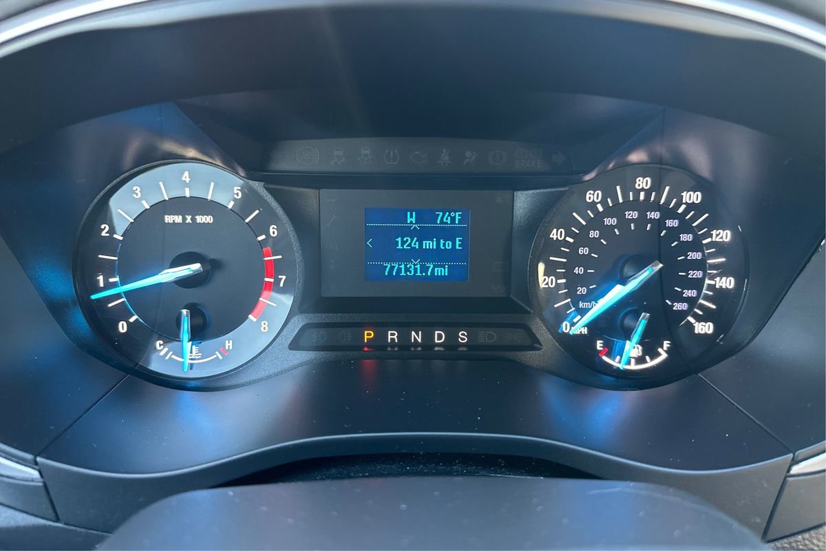 Used 2016 Ford Fusion S image 16