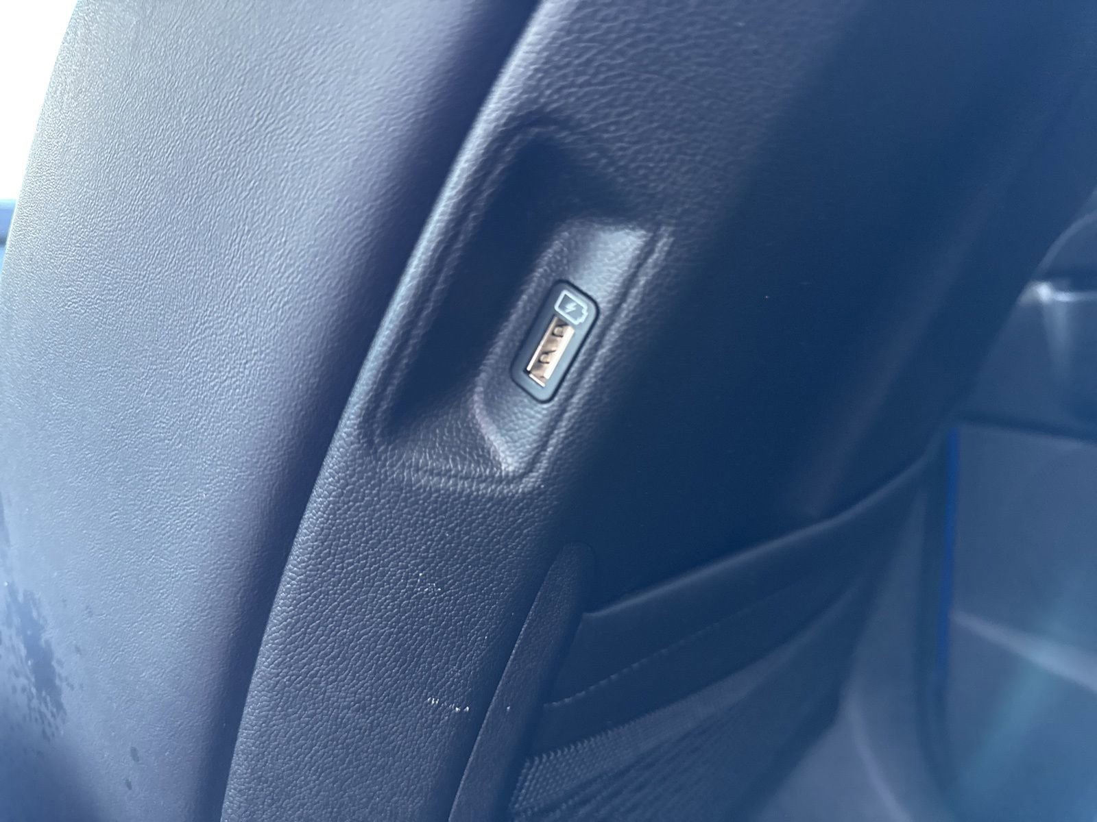 Used 2022 Kia Sorento SX image 16