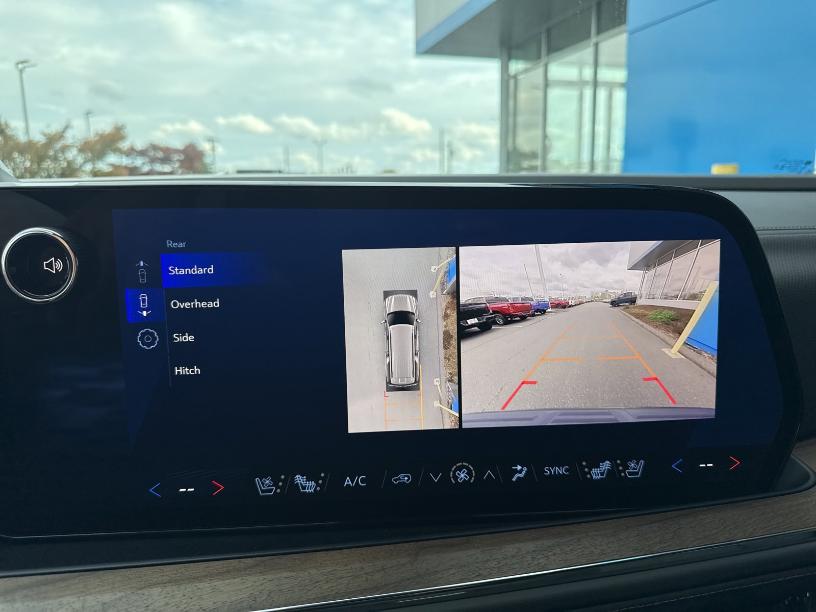 New 2025 Chevrolet Suburban High Country image 26