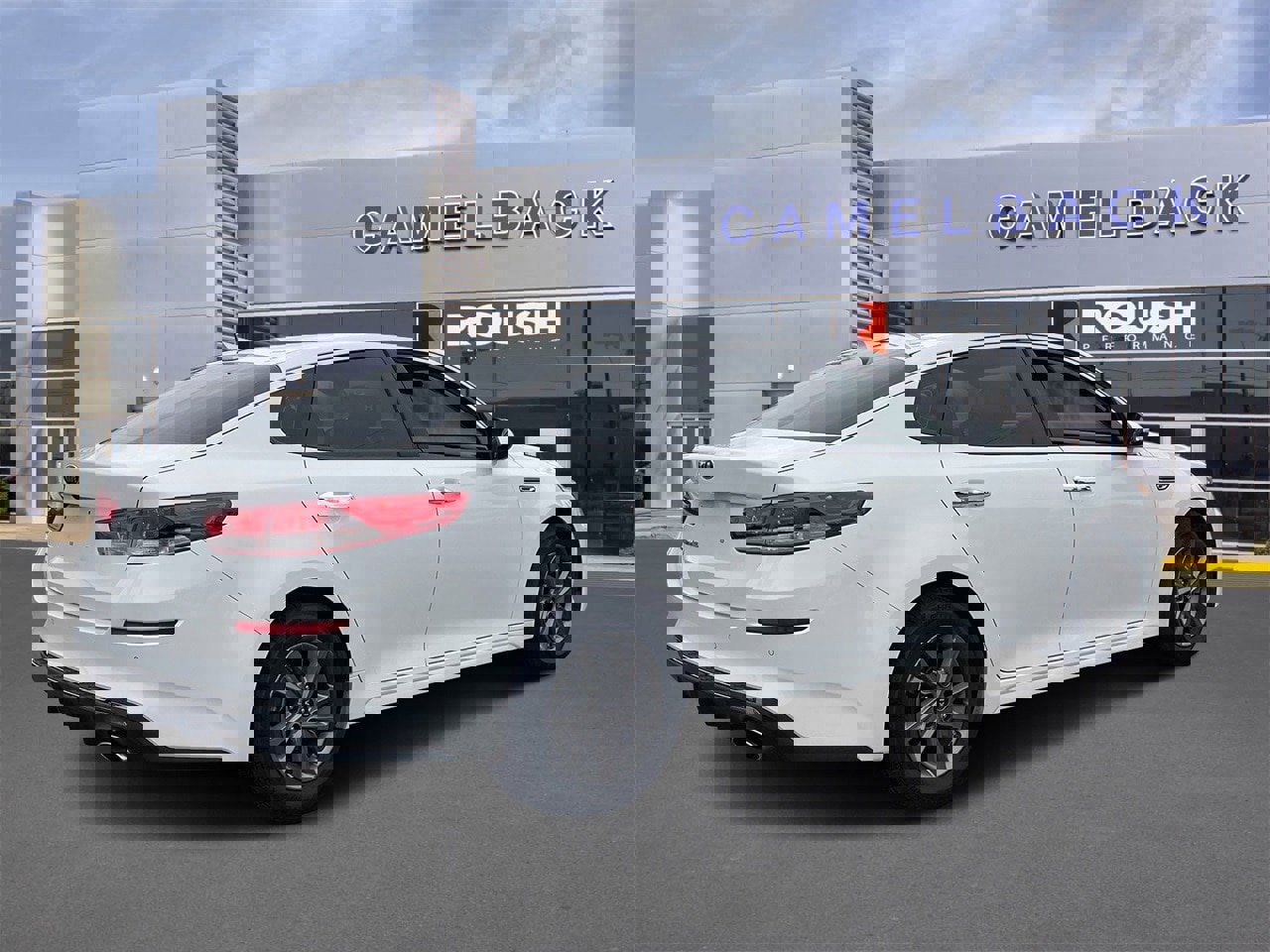 Used 2020 Kia Optima LX image 5