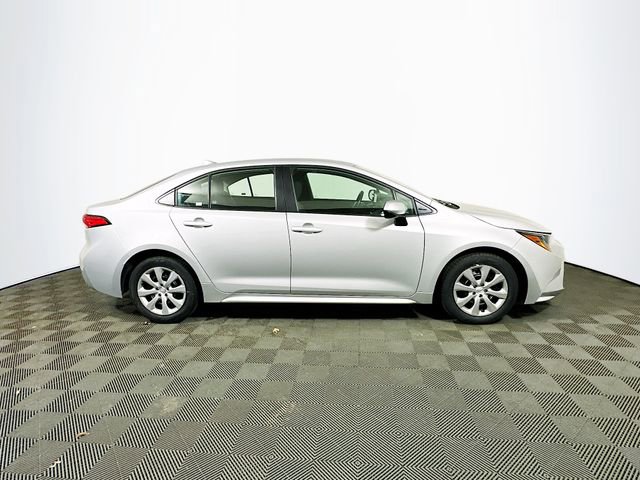 Certified 2024 Toyota Corolla LE image 9