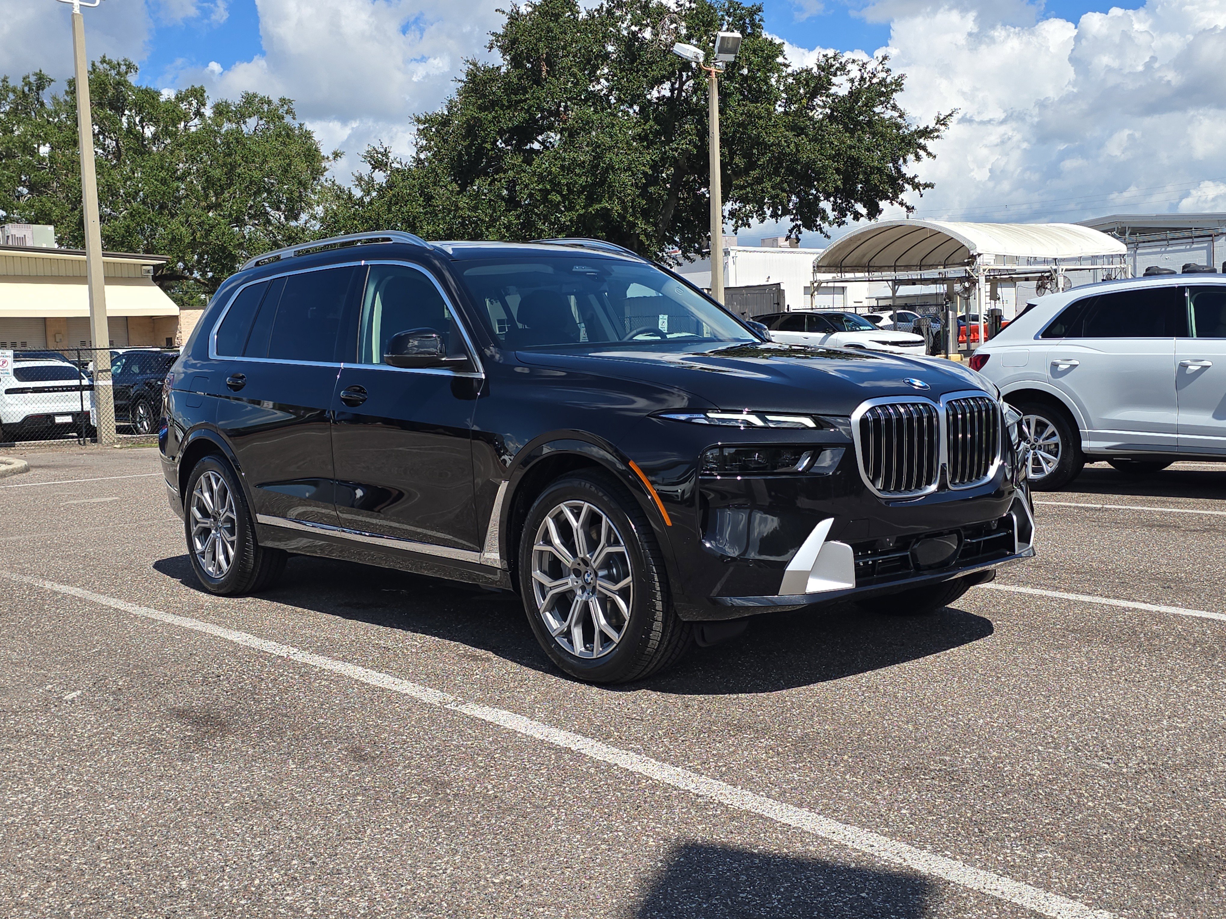 New 2026 BMW X7 xDrive40i image 2