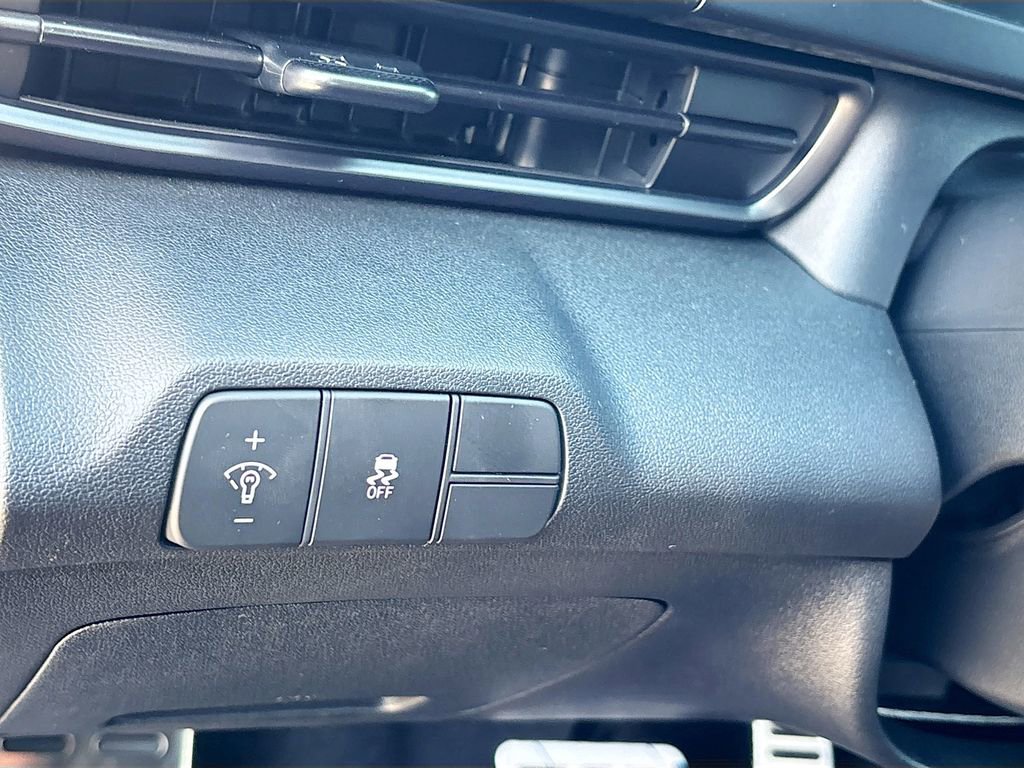 New 2026 Hyundai Elantra Sport image 10