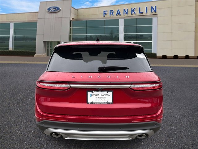 New 2026 Lincoln Corsair Premiere image 6