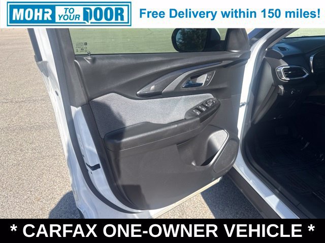 Used 2022 Chevrolet TrailBlazer LT w/ Convenience Package FWD image 11