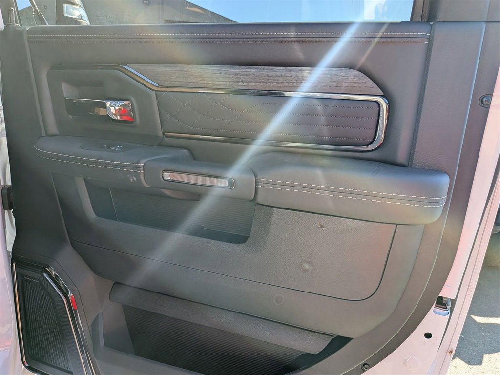 New 2026 RAM 3500 Limited image 17